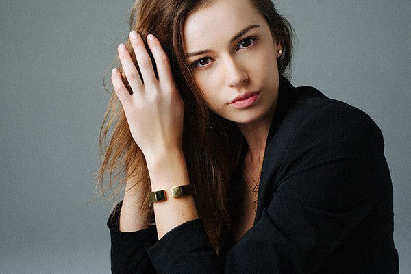 Circle Stud Earrings - Modern Jewelry - MOORTOWN.