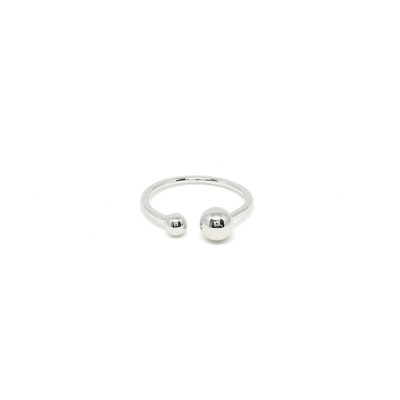Asymmetrical Spheres Ring - Modern Jewelry - MOORTOWN.
